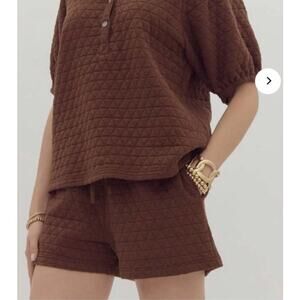 Entro Quilted High Waisted Drawstring Shorts in Espresso, S